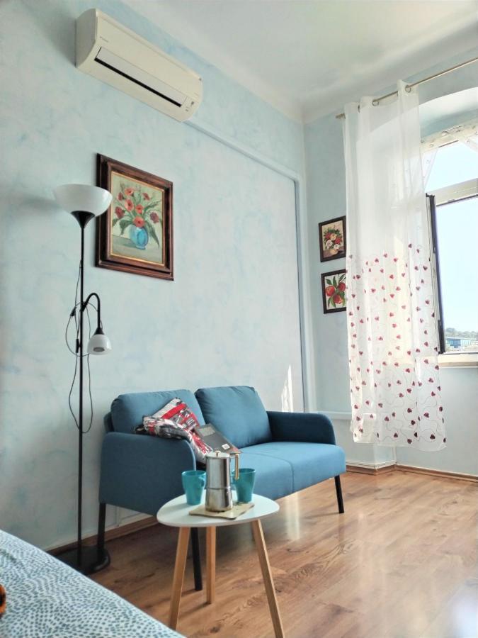 Studio Apartments Dalla Nonna Ровин Екстериор снимка